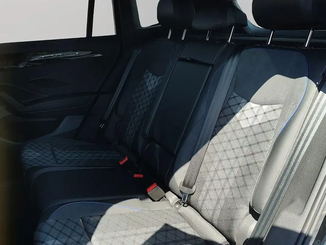Volkswagen Tiguan 1.5 eHybrid R-Line - Thumbnail 13