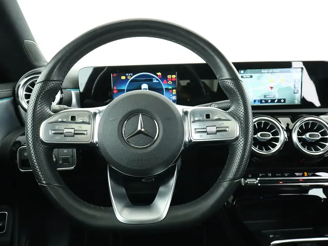 Mercedes-Benz CLA 250 AMG Edition - Thumbnail 11