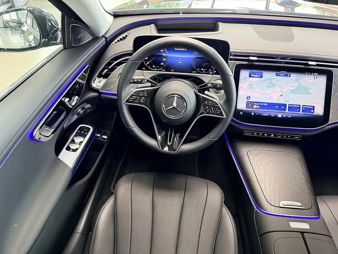 Mercedes-Benz E 300 Avantgarde Advanced - Thumbnail 12