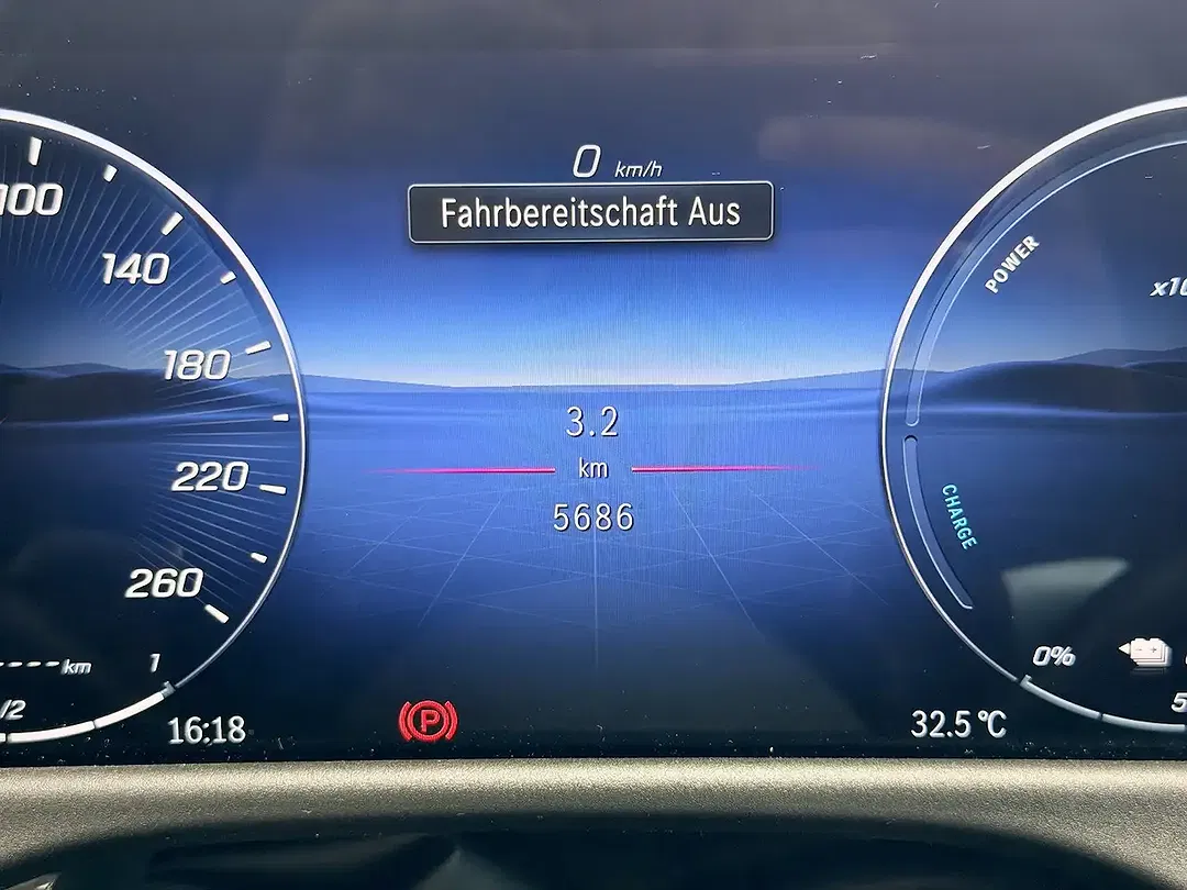 Mercedes-Benz E 300 Avantgarde Advanced - Thumbnail 7