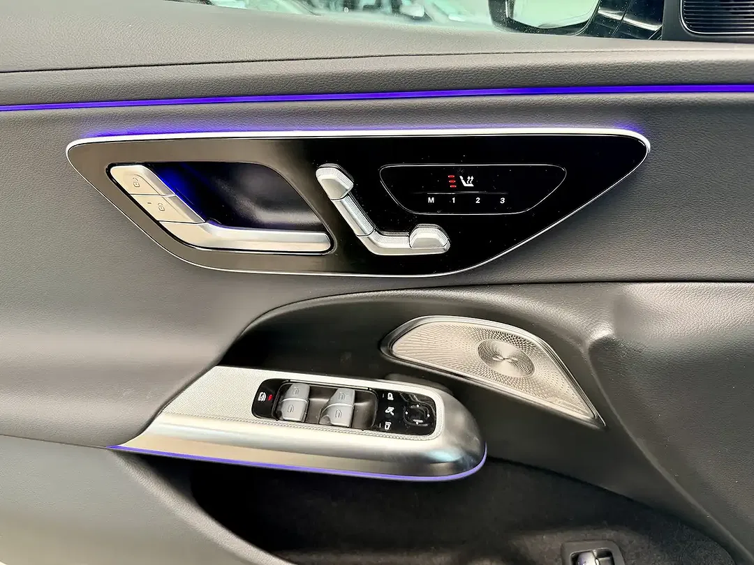 Mercedes-Benz E 300 Avantgarde Advanced - Thumbnail 8
