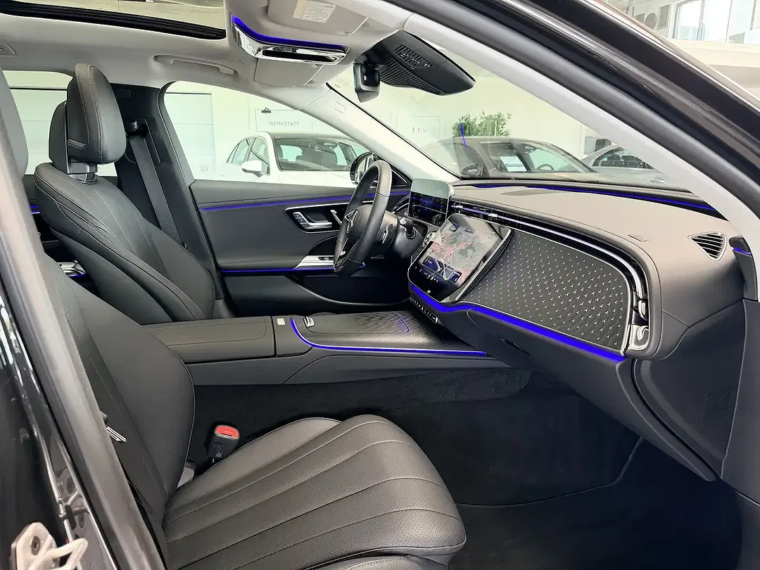 Mercedes-Benz E 300 Avantgarde Advanced - Thumbnail 9