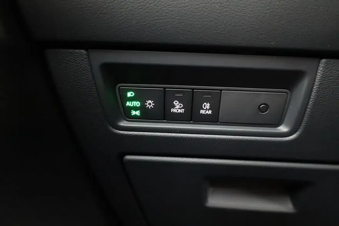 Volkswagen Touareg 3.0 V6 TDI 4Motion R-Line Edition - Thumbnail 8