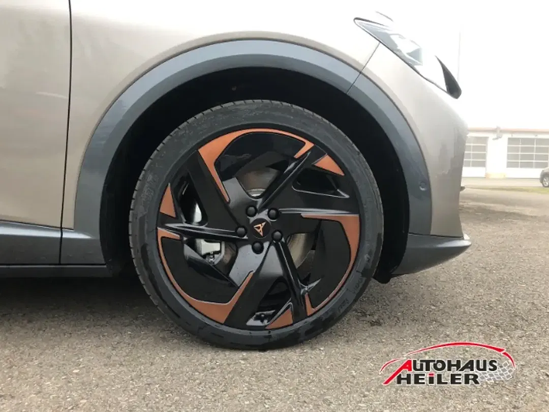 CUPRA Tavascan 4Drive VZ Matrix LED - Thumbnail 5