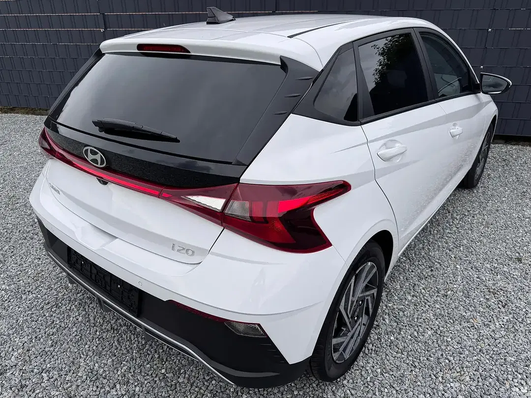 Hyundai i20 AUT Family - Thumbnail 6