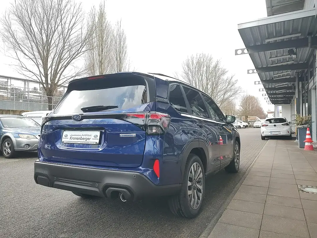 Subaru Forester 2.0 AUT AWD Platinum - Thumbnail 4