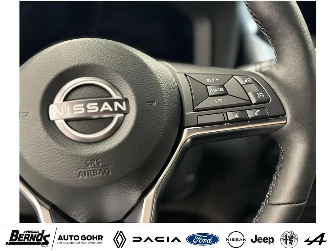 Nissan Juke 1.6 Hybrid 4AMT N-Connecta - Thumbnail 18