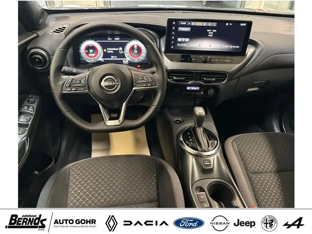 Nissan Juke 1.6 Hybrid 4AMT N-Connecta - Thumbnail 27