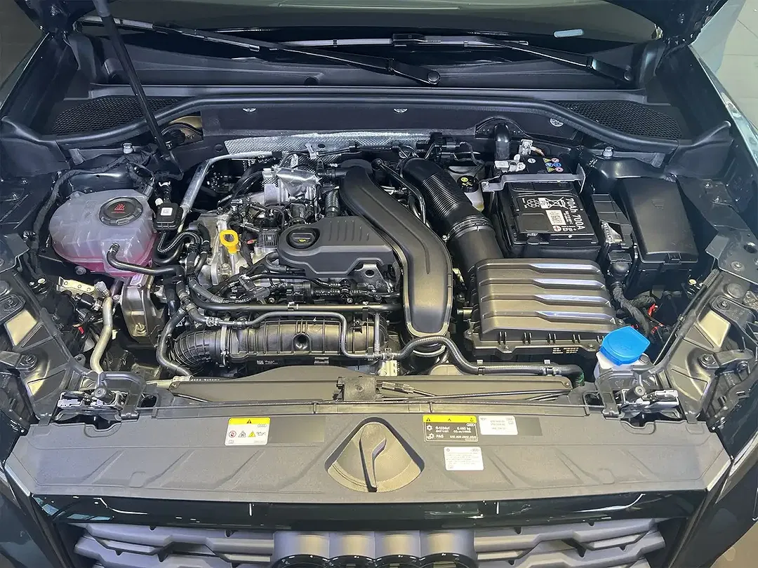 Audi Q2 35 TFSI S tronic competition S line - Thumbnail 10