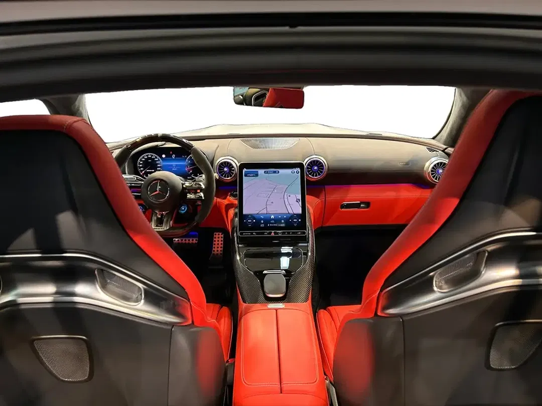Mercedes-Benz AMG GT 63 4MATIC+ MBUX Burmester - foto 14