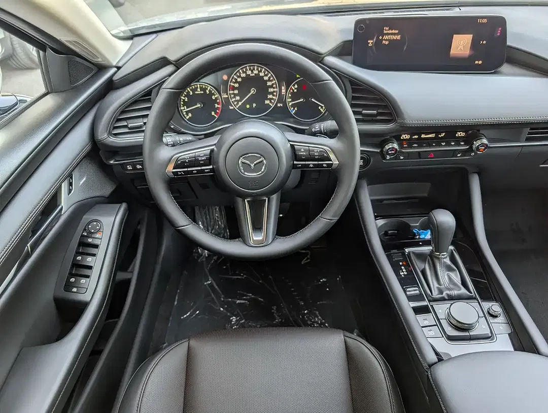 Mazda 3 2.5 6AT Takumi - foto 15