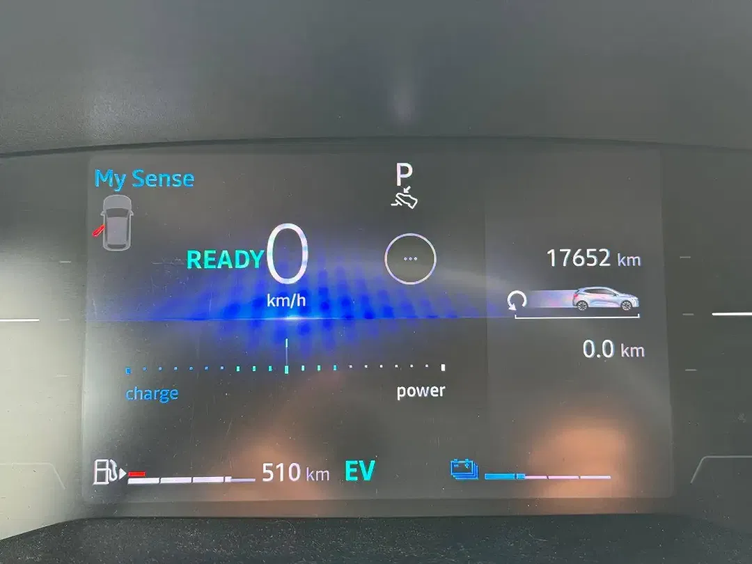 Renault Clio E-Tech Hybrid Techno - Thumbnail 13