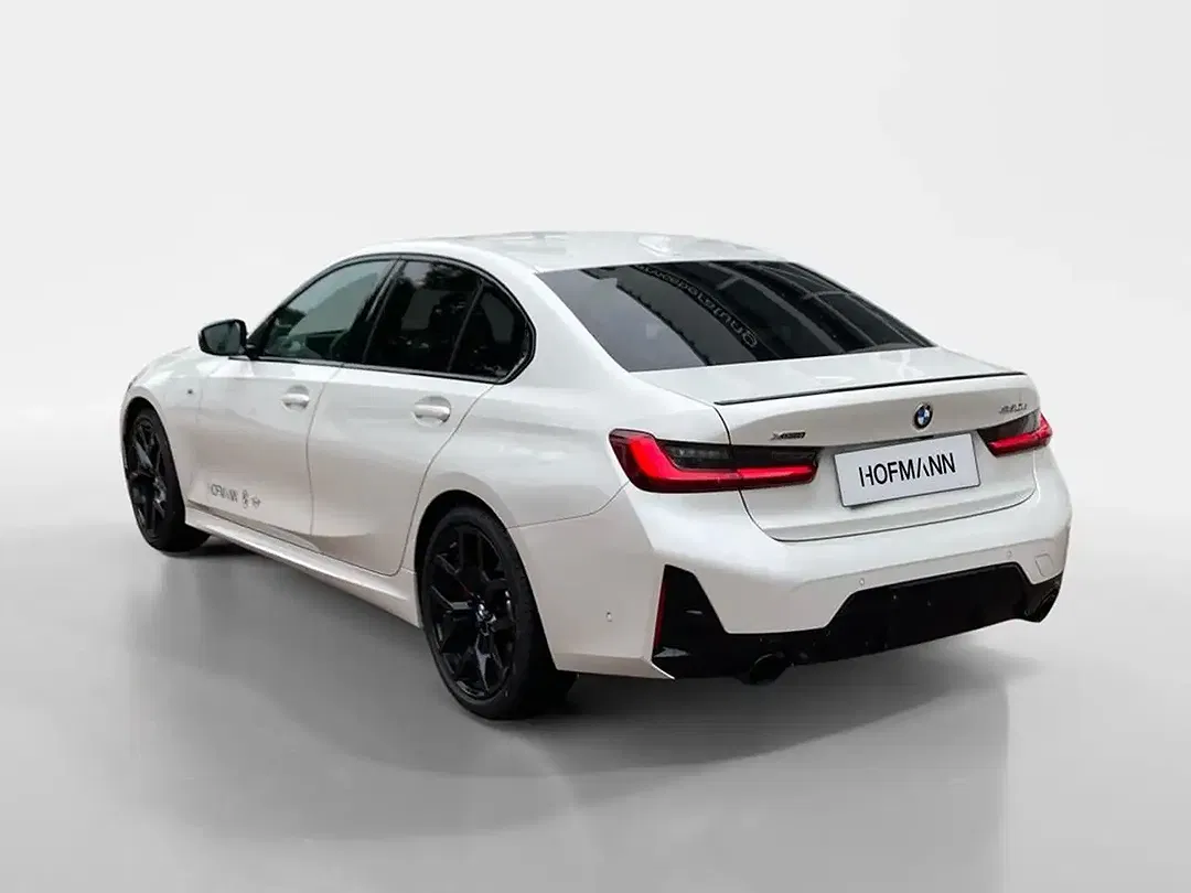 BMW 330 M Sport Pro - Thumbnail 5