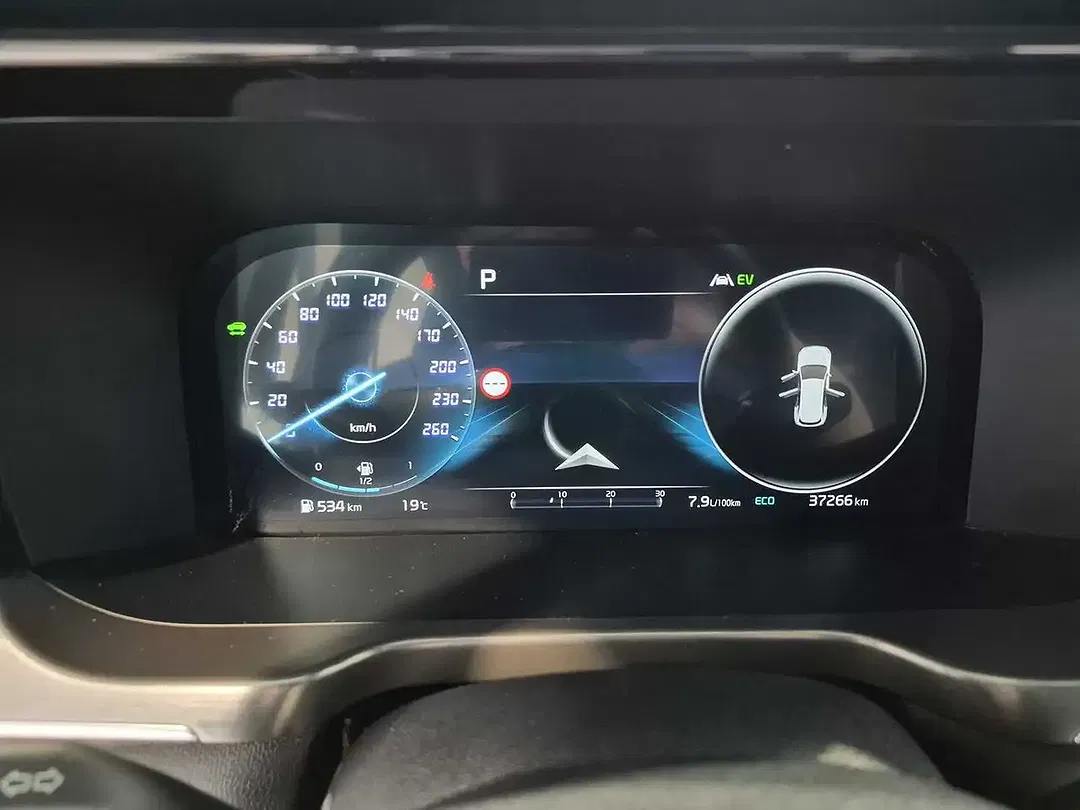 Kia Sorento 1.6 T-GDI Hybrid 4WD - Thumbnail 7