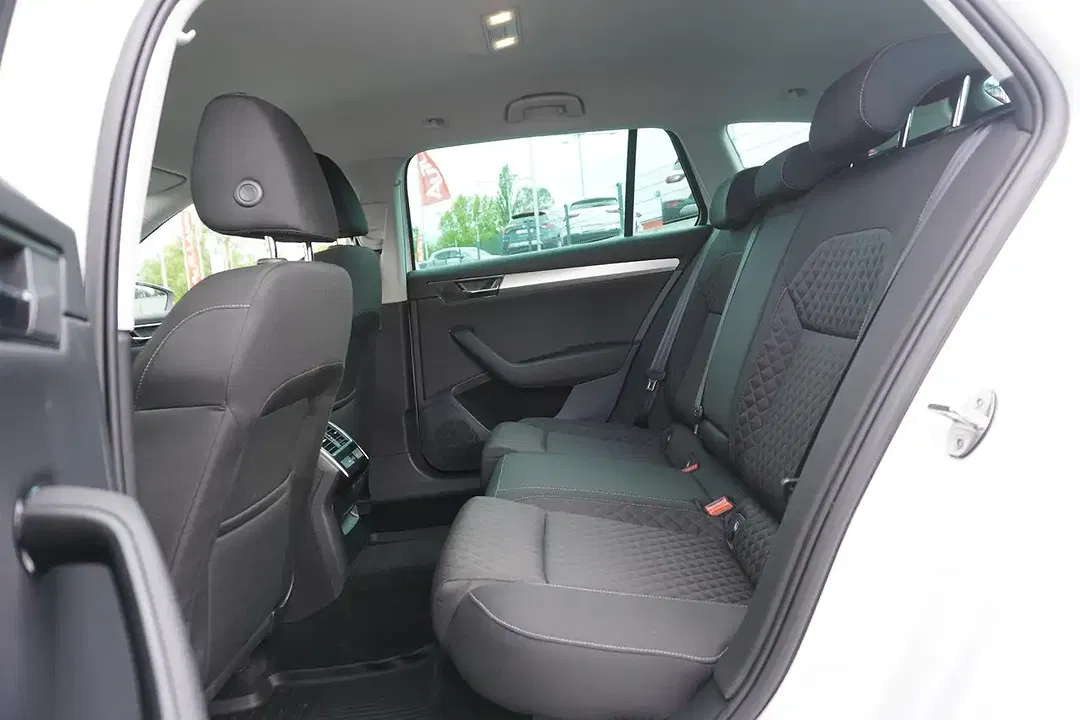 Skoda Superb 1.4 iV Combi Style - Thumbnail 13