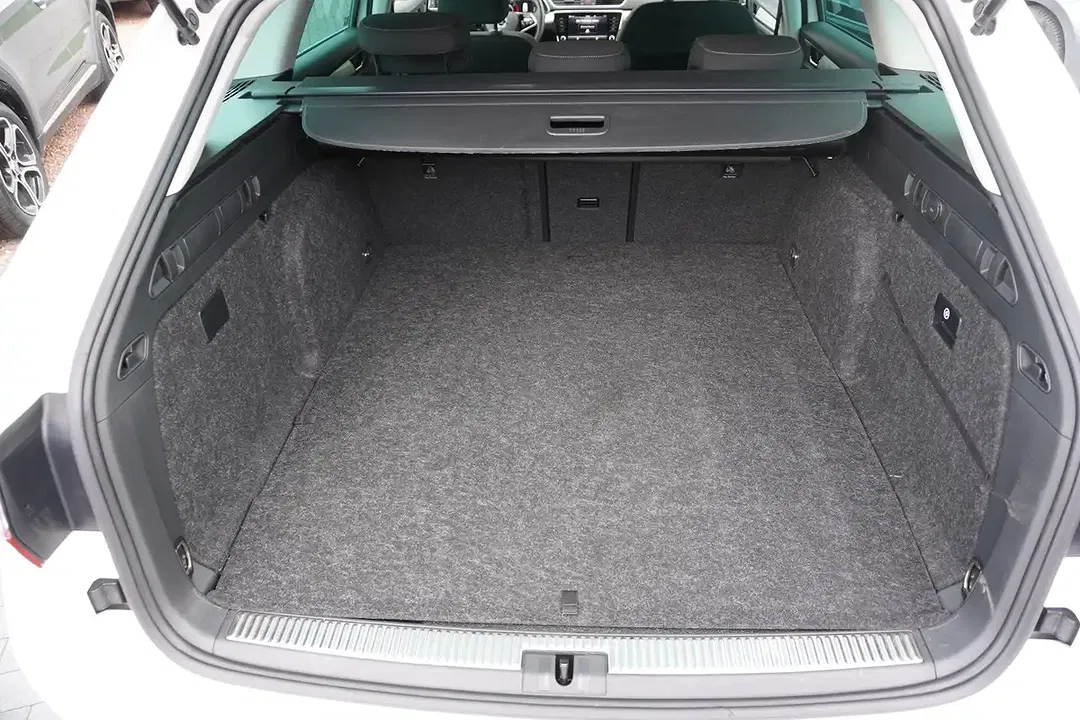Skoda Superb 1.4 iV Combi Style - foto 14