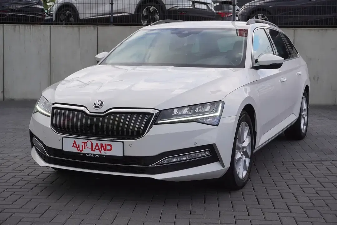 Skoda Superb 1.4 iV Combi Style - foto 1