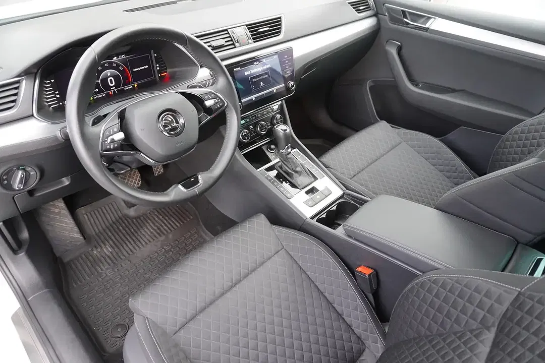 Skoda Superb 1.4 iV Combi Style - Thumbnail 8