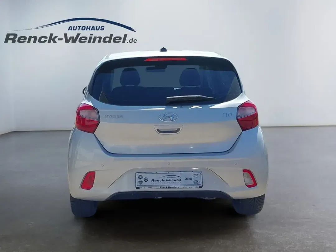 Hyundai i10 Trend - Thumbnail 4
