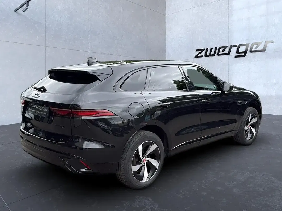 Jaguar F-Pace P400e 4x4 S Black - Thumbnail 3