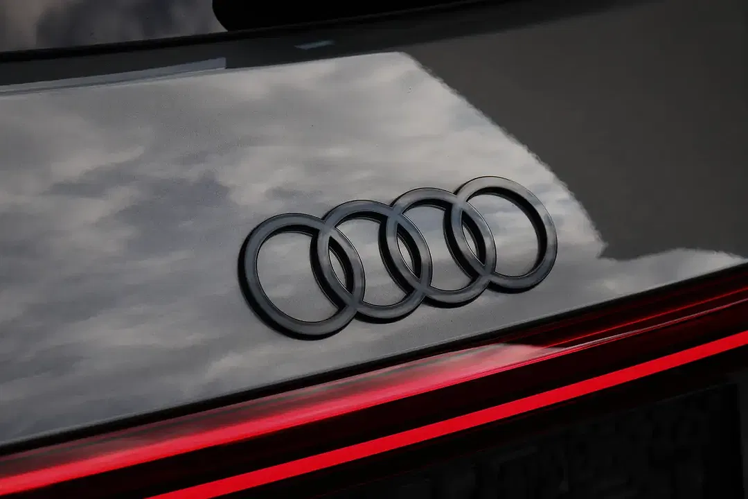 Audi SQ8 e-tron - Thumbnail 4