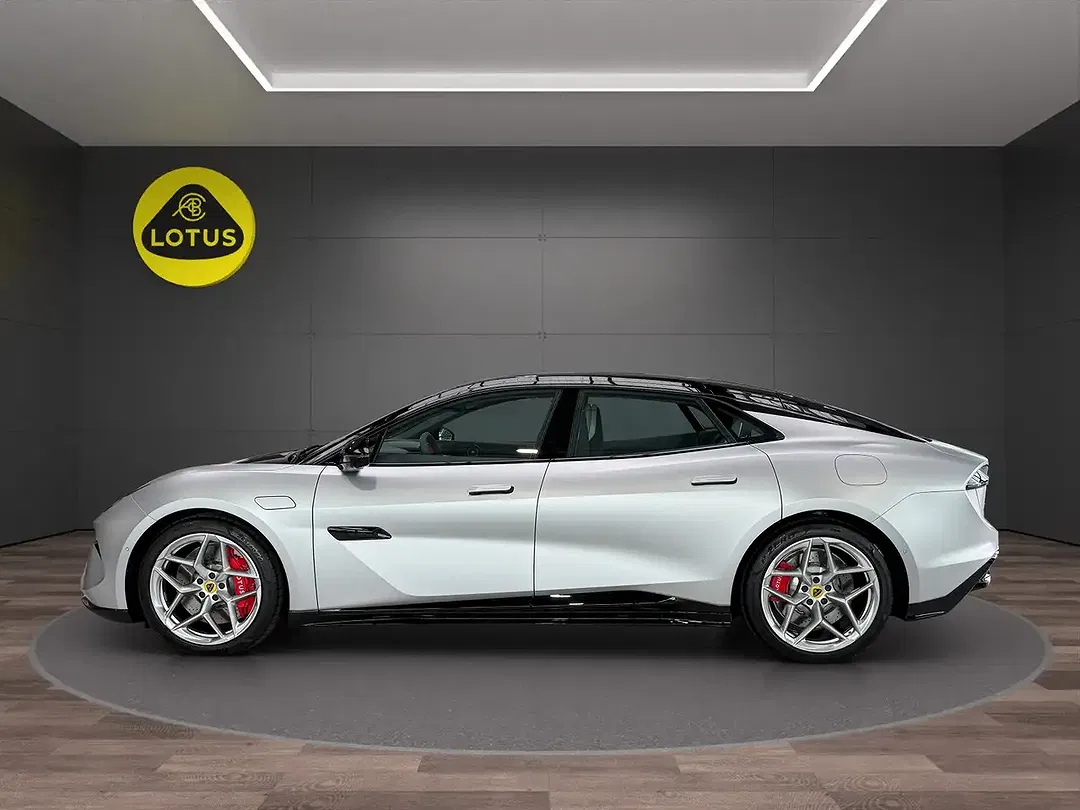 Lotus Emeya - Thumbnail 4