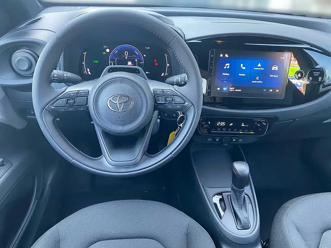 Toyota Aygo X 1.5 Hybrid Active - Thumbnail 9