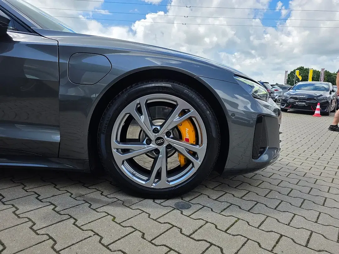 Audi e-tron GT quattro Matrix LED - Thumbnail 12