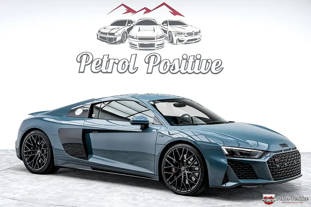 Audi R8 5.2 V10 FSI quattro - Thumbnail 32
