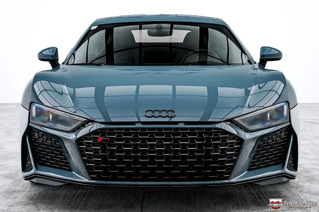 Audi R8 5.2 V10 FSI quattro - Thumbnail 8