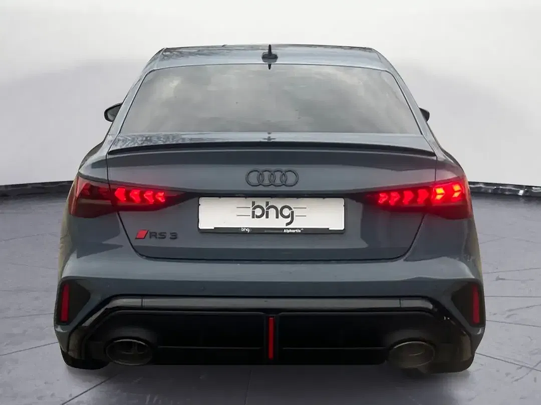 Audi RS3 S tronic - Thumbnail 3