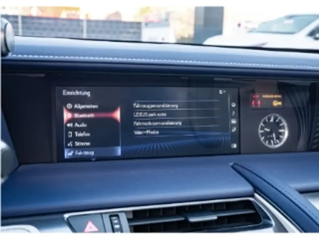 Lexus LC 500 Cabriolet - Thumbnail 12