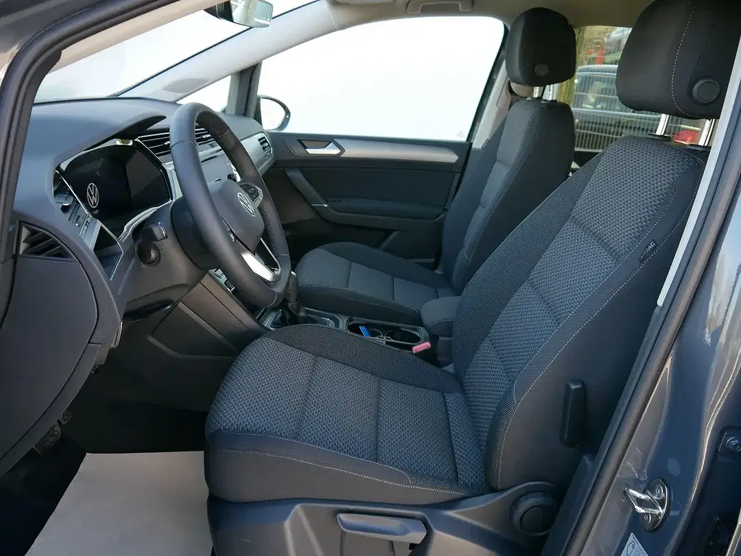 Volkswagen Touran 1.5 TSI DSG Comfortline - Thumbnail 9