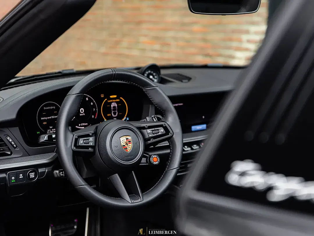 Porsche 911 Sport Chrono Targa 4S - Thumbnail 10