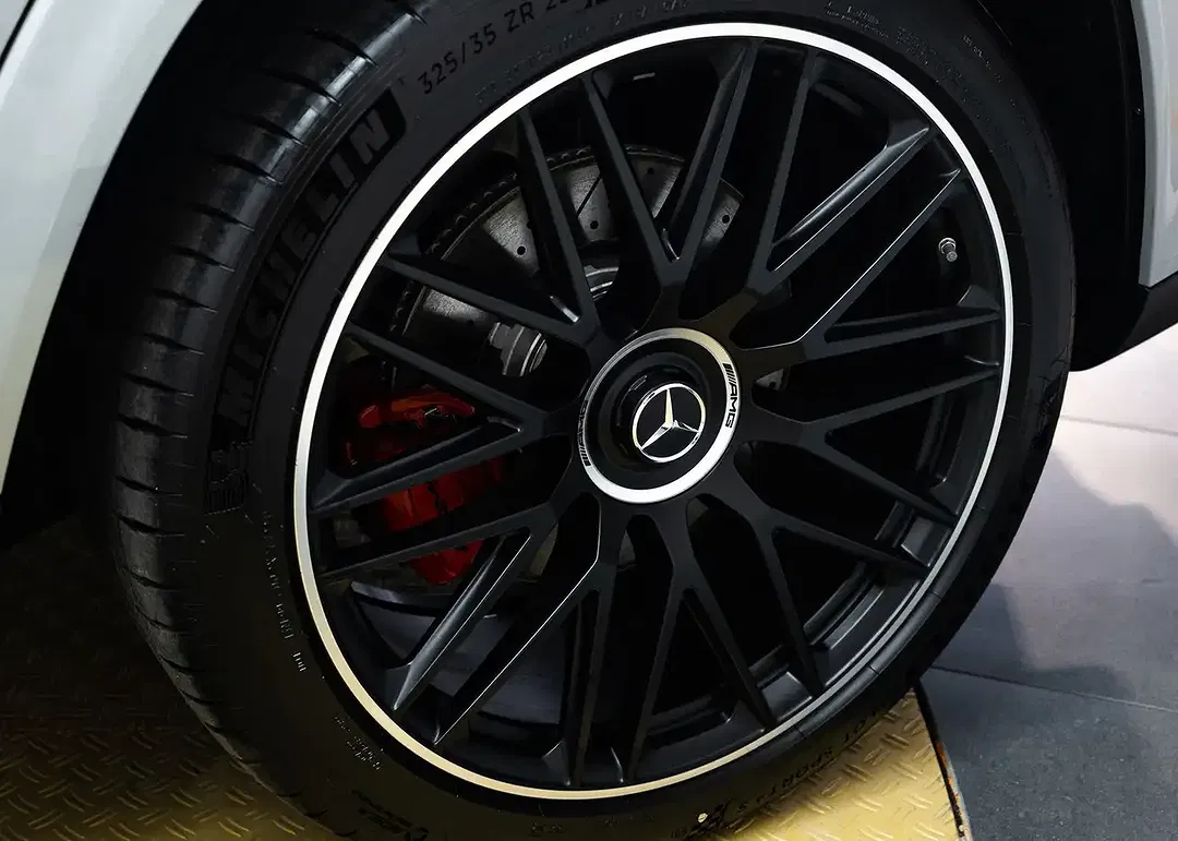 Mercedes-Benz GLS 63 AMG Burmester - Thumbnail 7