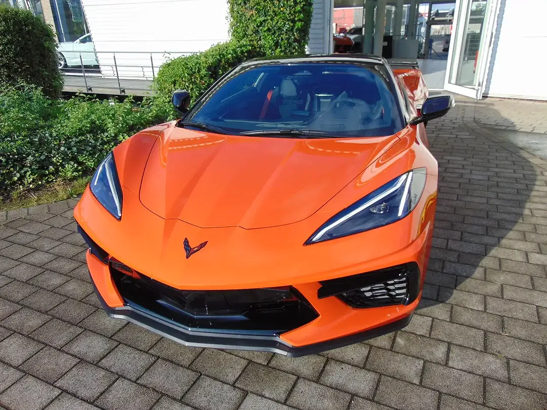 Corvette C8 Convertible 3LT - Thumbnail 4