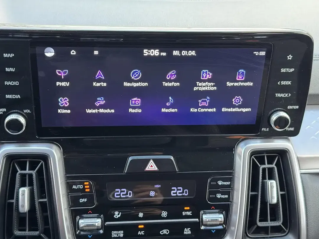 Kia Sorento 4WD - Thumbnail 13