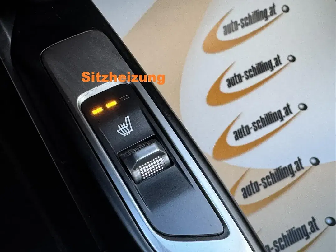 Kia Sorento 4WD - Thumbnail 19