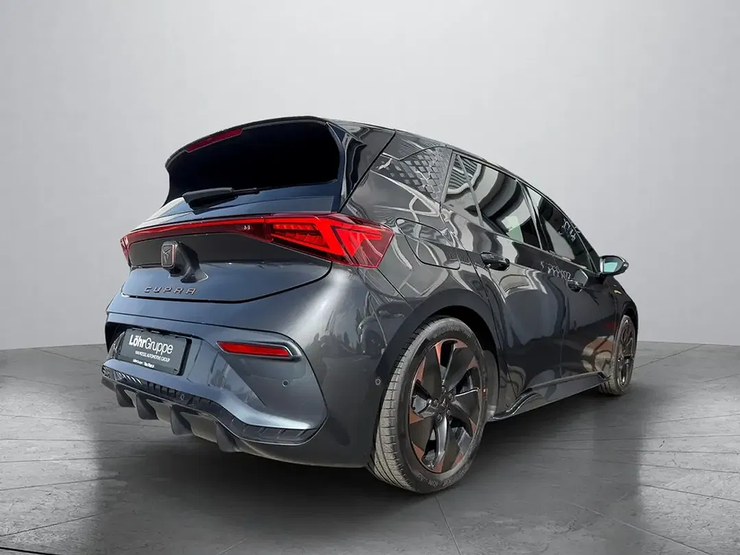 CUPRA Born - Thumbnail 5