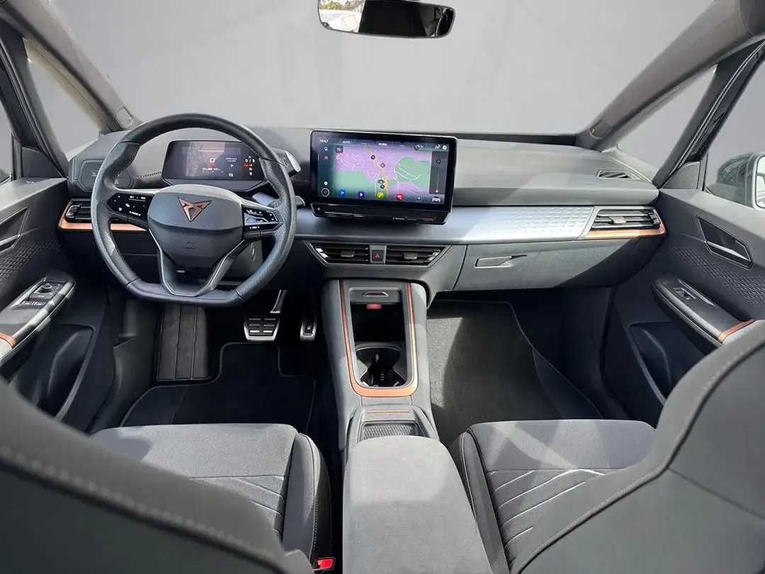CUPRA Born - Thumbnail 8