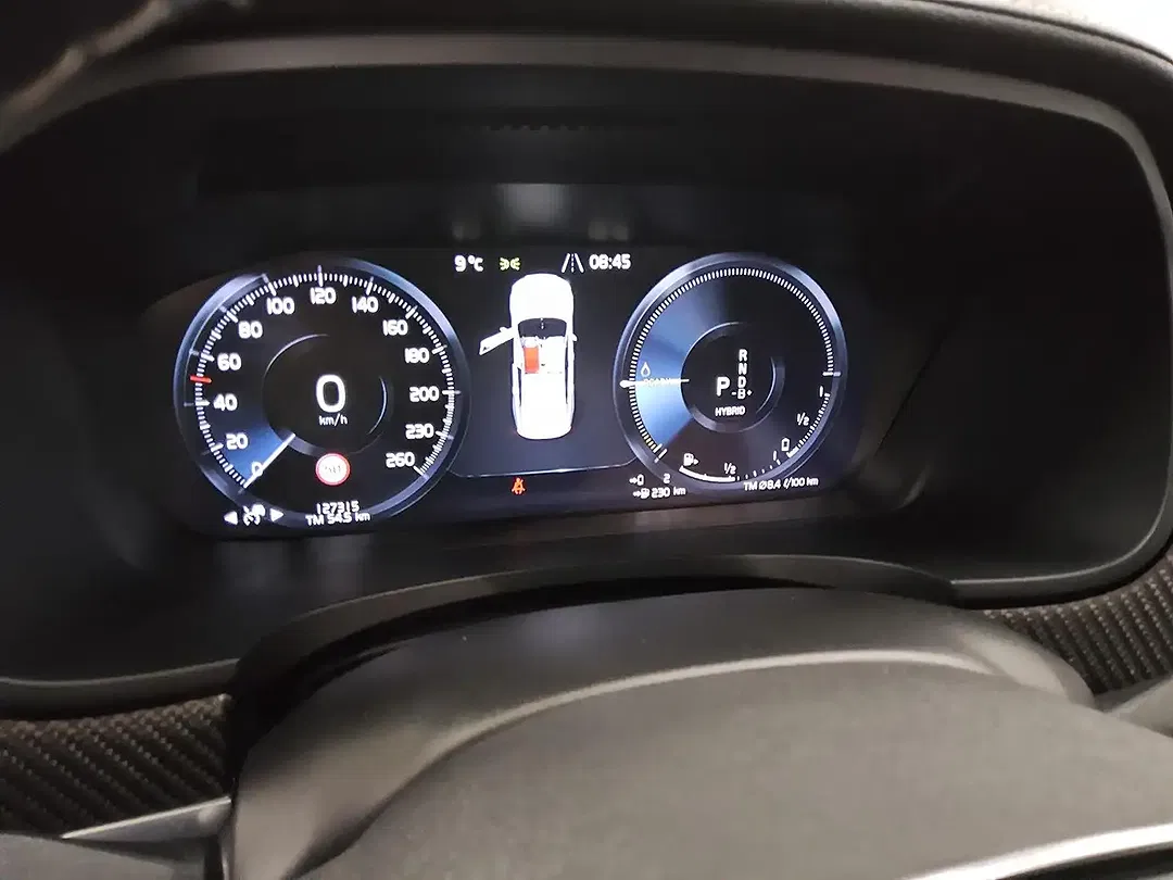 Volvo S90 T8 Hybrid AWD R-Design - Thumbnail 10