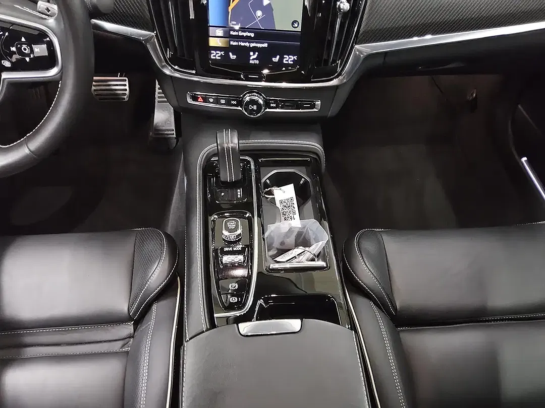 Volvo S90 T8 Hybrid AWD R-Design - Thumbnail 6