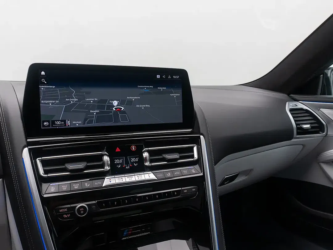 BMW M8 Competition Gran Coupe - Thumbnail 11