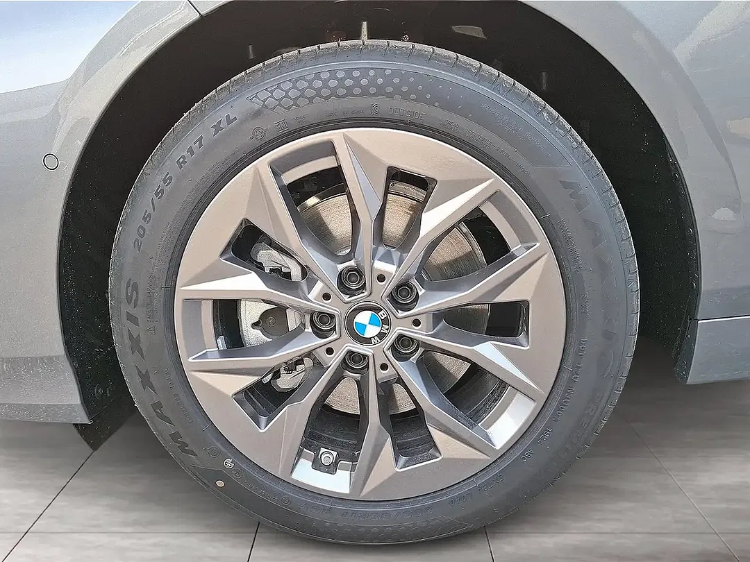 BMW 116 - Thumbnail 6