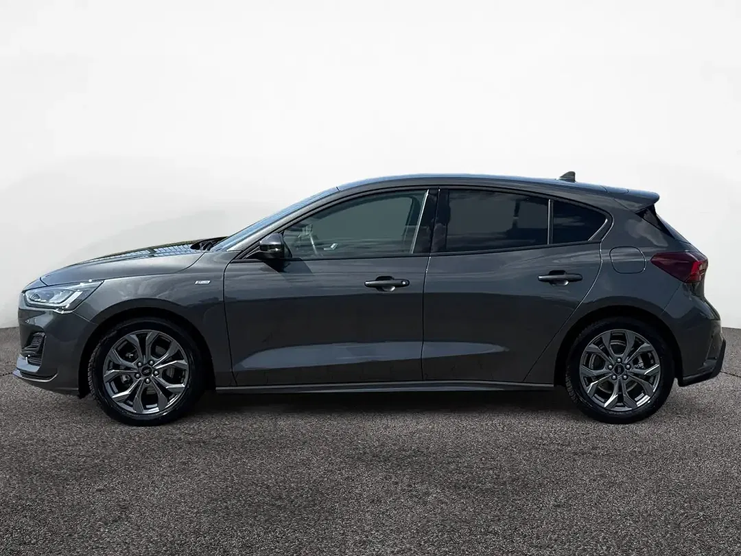 Ford Focus ST-Line - Thumbnail 3
