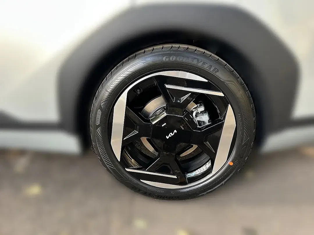 Kia EV4 81.4 kWh Earth Plus - Thumbnail 7