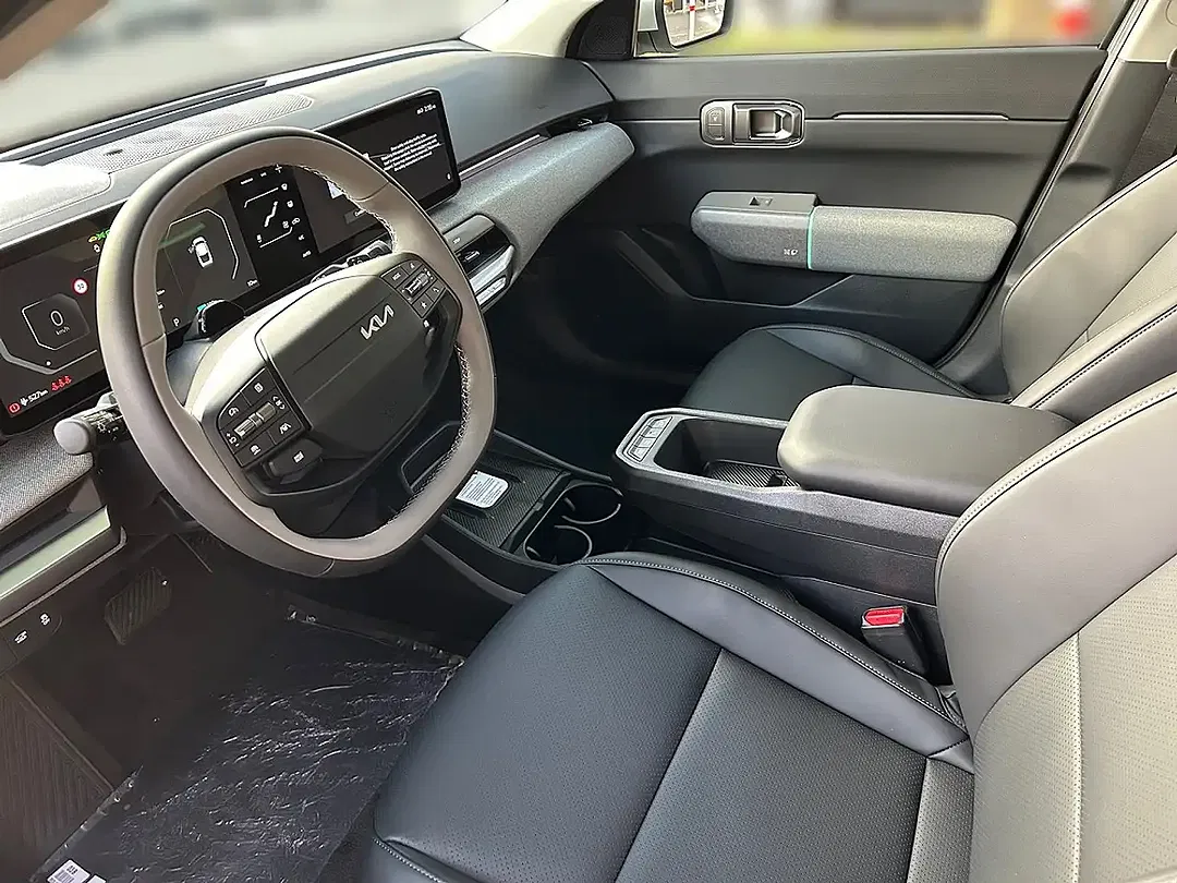 Kia EV4 81.4 kWh Earth Plus - Thumbnail 9