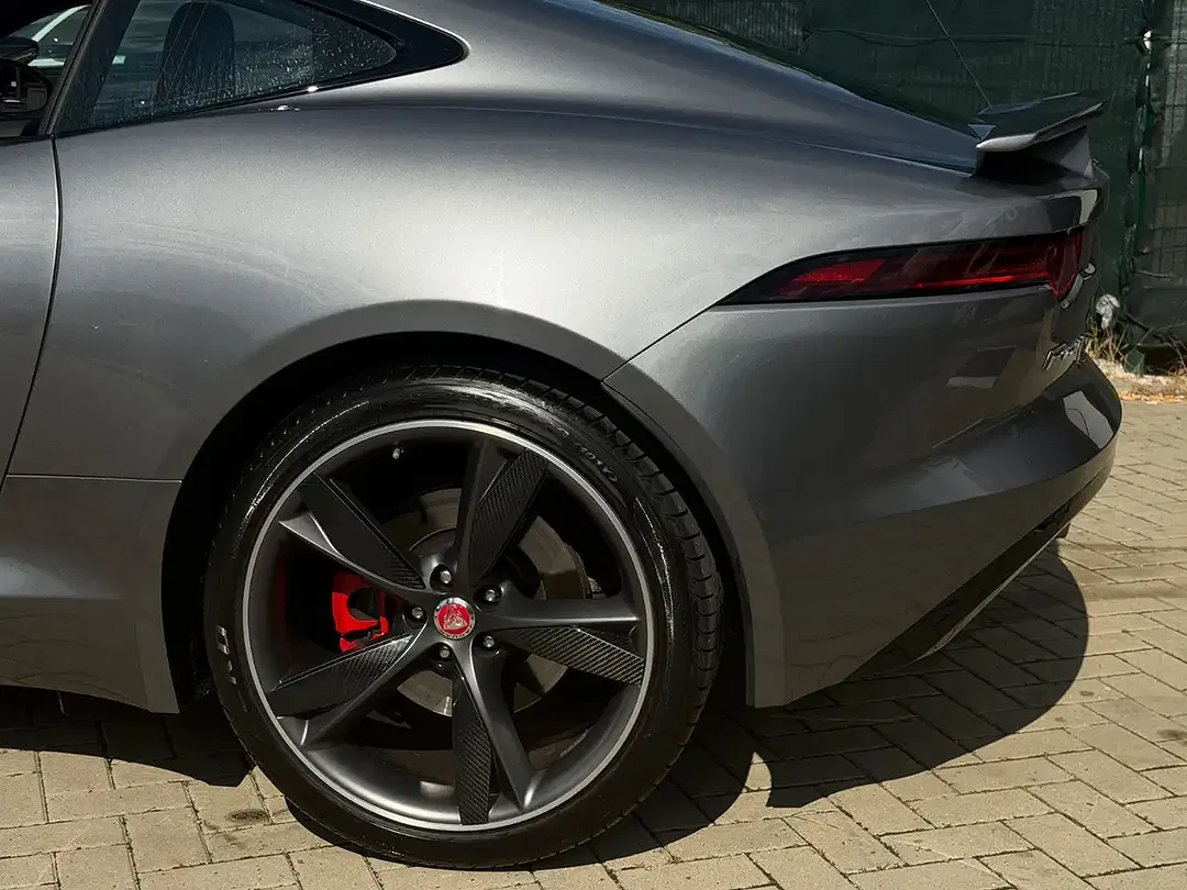 Jaguar F-Type P340 V6 Coupe R-Dynamic Black - Thumbnail 12