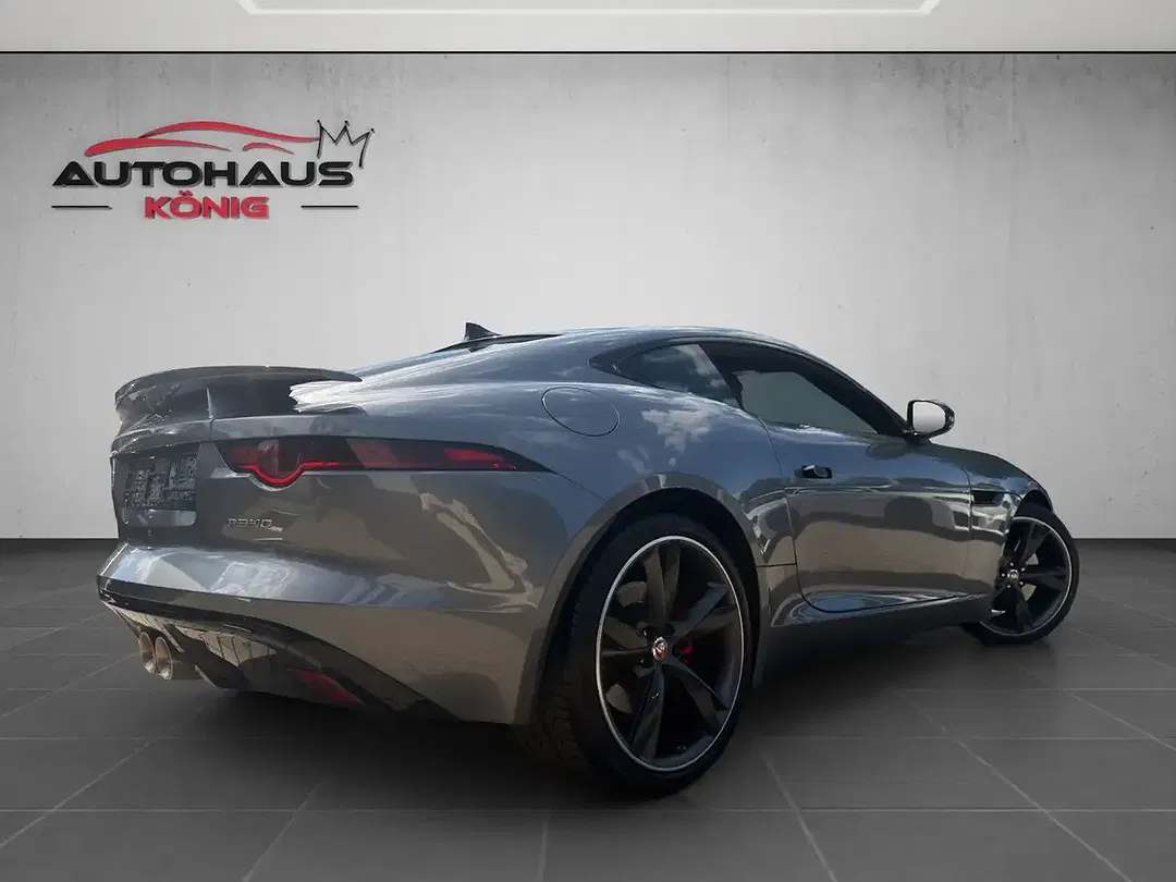 Jaguar F-Type P340 V6 Coupe R-Dynamic Black - Thumbnail 6