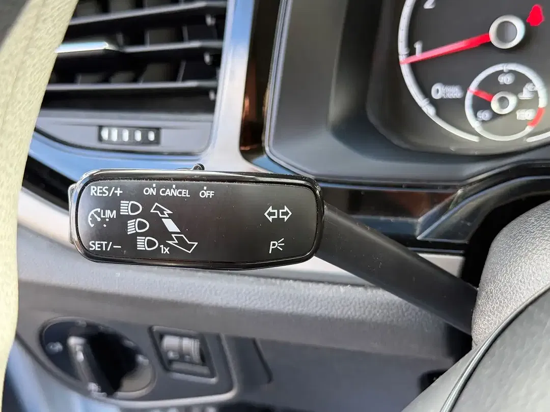 Volkswagen Polo Comfortline - Thumbnail 11